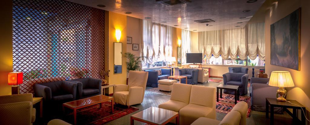 Hotel Jet Lido di Jesolo Buitenkant foto